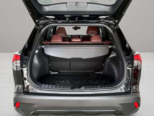 2023-toyota-corolla-cross-1-8-hybrid-premium-1s1240v-slide-thumbnail-7