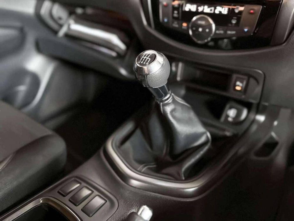 2023 NISSAN NAVARA 2.3 E BLACK EDITION CALIBRE [1C0011] - 8