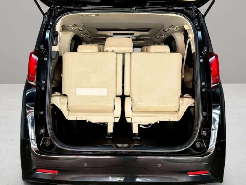 2020-alphard-2-5-hybrid-1p2460-slide-thumbnail-7