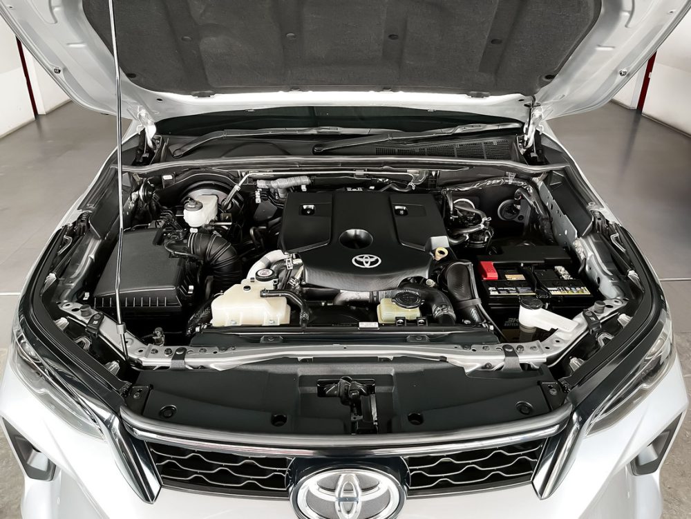 2022 TOYOTA FORTUNER 2.4 V LEADER 4WD [1P2439] - 18