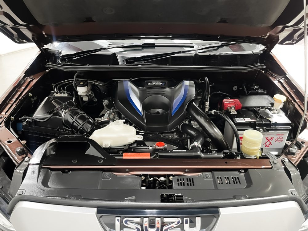 2020 ISUZU MU-X 3.0 ULTIMATE 4WD[1P2290] - 9