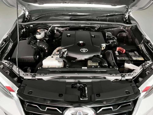 2021-toyota-fortuner-2-4-v-4wd-1p2433-slide-thumbnail-8