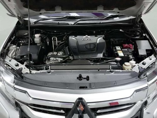 2019-mitsubishi-pajero-sport-2-4-gt-premium-4wd-1p2458-slide-thumbnail-8
