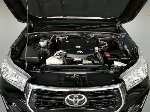 2020-toyota-hilux-revo-2-4-z-edition-j-plus-1c0012-slide-thumbnail-3