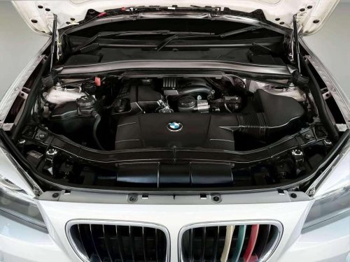 2013-bmw-x1-2-0-sdrive-18i-1p2467v-slide-thumbnail-8