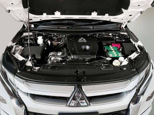 2020-mitsubishi-triton-2-4-gt-premium-4wd-1c0010-slide-thumbnail-8
