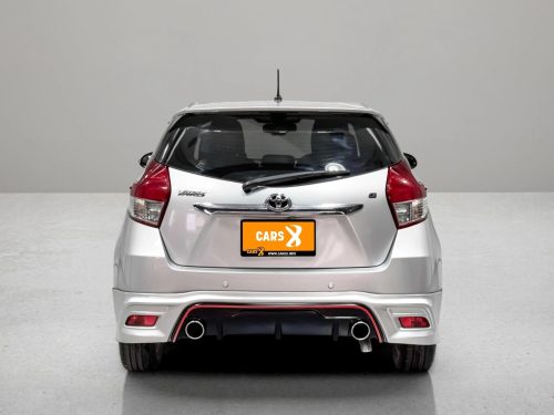 2016-toyota-yaris-1-2-g-1n0046v-slide-thumbnail-2