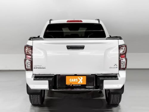 2023-isuzu-d-max-3-0-m-vcross-4wd-1c0027-slide-thumbnail-2