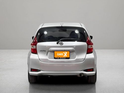 2021-nissan-note-1-2-v-1p2550-slide-thumbnail-2