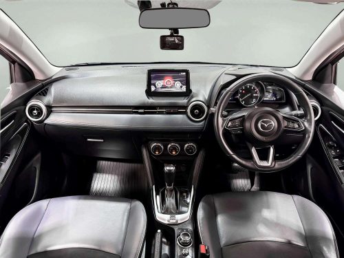 2021-mazda-2-1-3-s-leather-1n0047v-slide-thumbnail-4