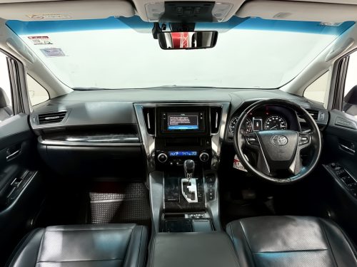 2019-toyota-vellfire-2-5-1c0021-slide-thumbnail-4