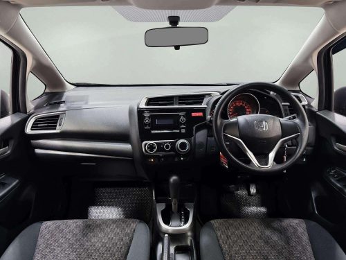 2016-honda-jazz-1-5-s-1p2555v-slide-thumbnail-4