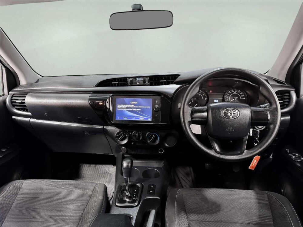 TOYOTA HILUX REVO 2.4 Z EDITION ENTRY [1P2559] - 4