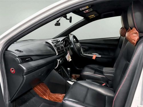 2016-toyota-yaris-1-2-g-1n0046v-slide-thumbnail-5