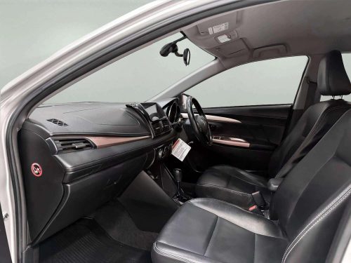 2020-toyota-vios-1-5-mid-1p2546-slide-thumbnail-5