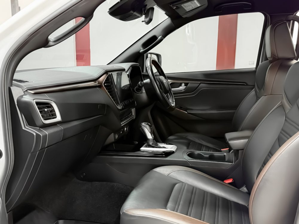 2023 ISUZU D-MAX 3.0 M VCROSS 4WD [1C0027] - 6
