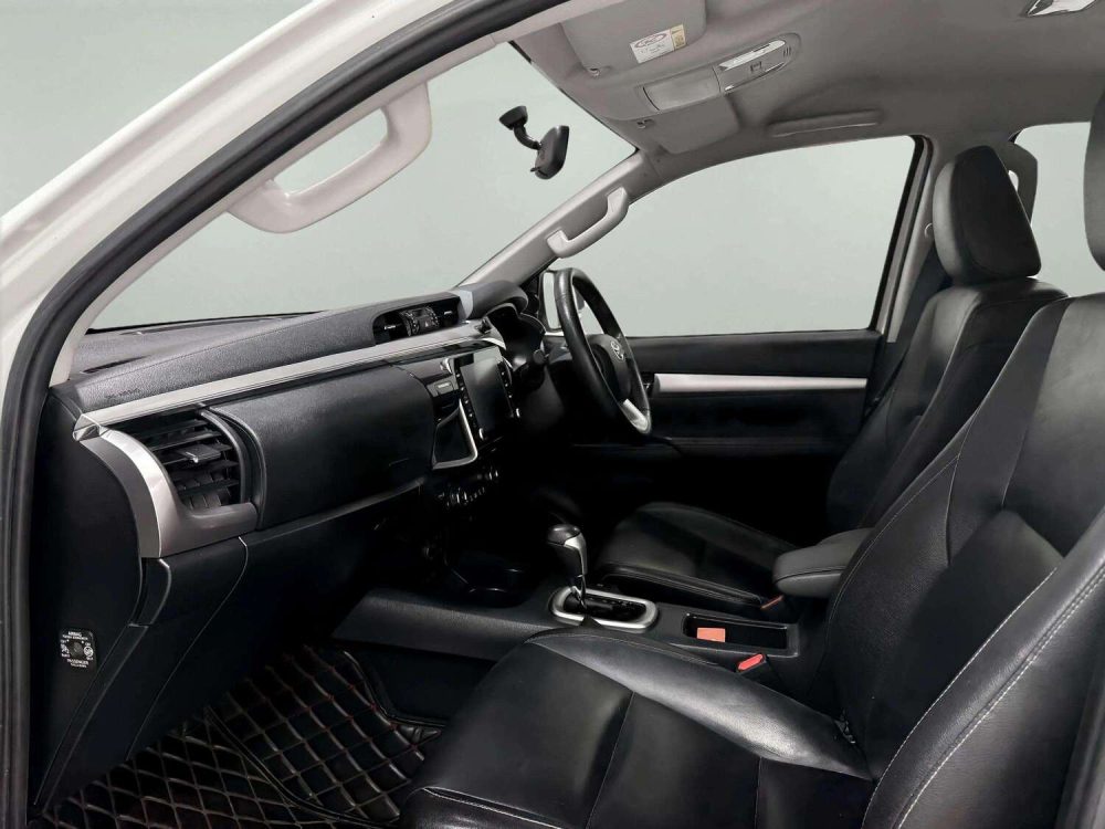 2020 TOYOTA HILUX REVO 2.4 HIGH PRERUNNER [1P2539] - 4
