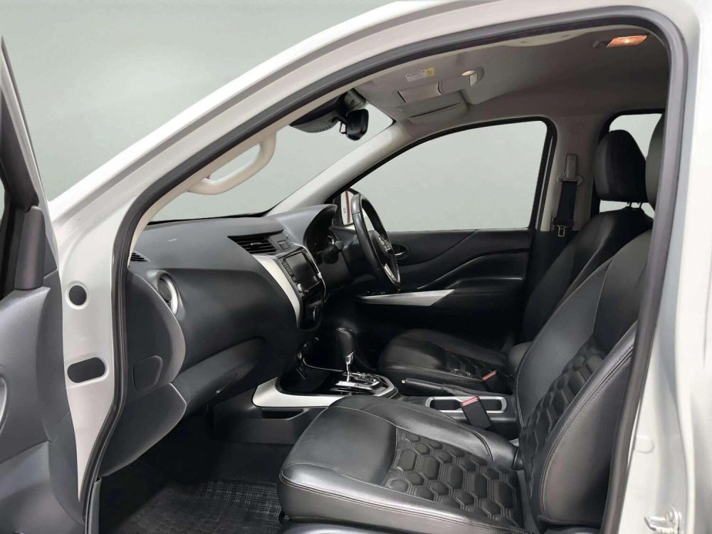 2021 NISSAN NAVARA 2.3 VL 4WD [1P2544] - 6