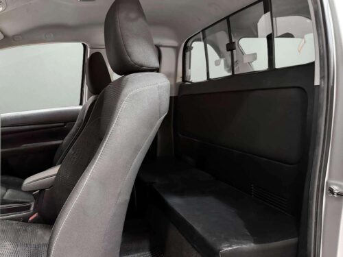 toyota-hilux-revo-2-4-z-edition-entry-1p2559-slide-thumbnail-5