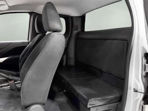 toyota-corolla-altis-1-6-g-1n0048-slide-thumbnail-5