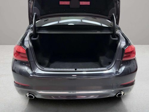 2018-bmw-520d-2-0-luxury-1n0043v-slide-thumbnail-7