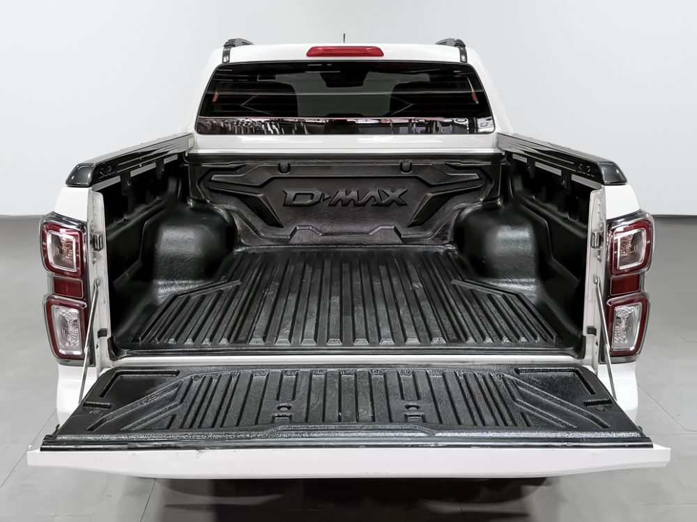 2023 ISUZU D-MAX 3.0 M VCROSS 4WD [1C0027] - 8