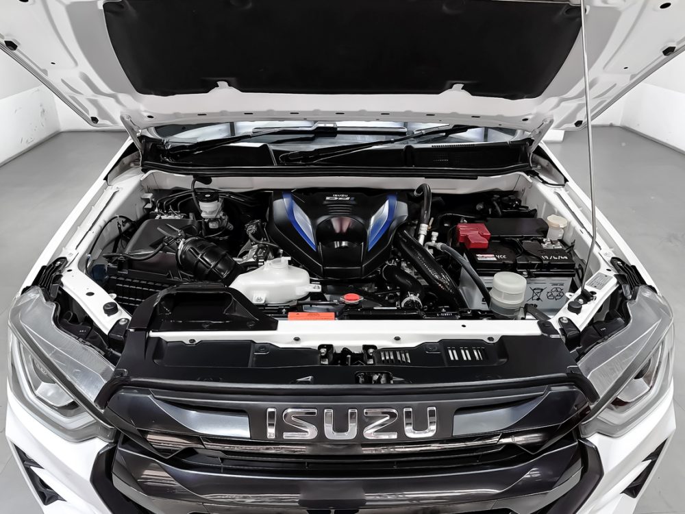 2023 ISUZU D-MAX 3.0 M VCROSS 4WD[1P2496] - 9