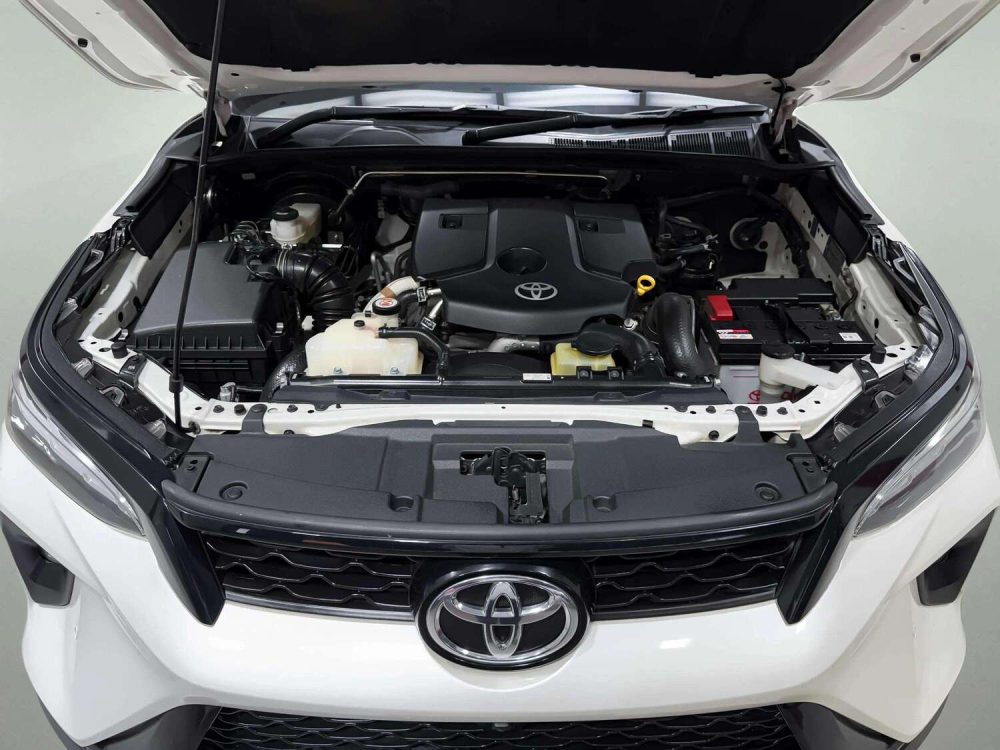 2021 TOYOTA FORTUNER 2.4 LEGENDER [1D0024V] - 9