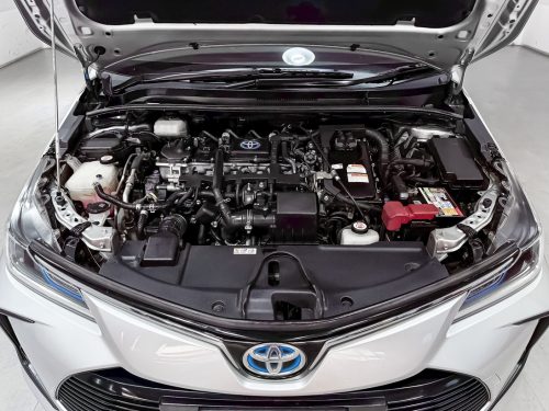 2021-toyota-corolla-altis-1-8-hybrid-premium-1c0024-slide-thumbnail-8