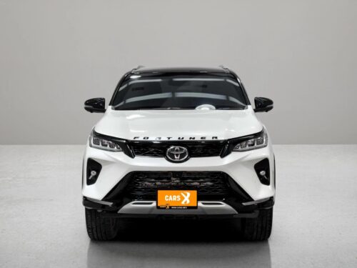 2021-toyota-fortuner-2-4-legender-4wd-1d0021v-slide-thumbnail-0