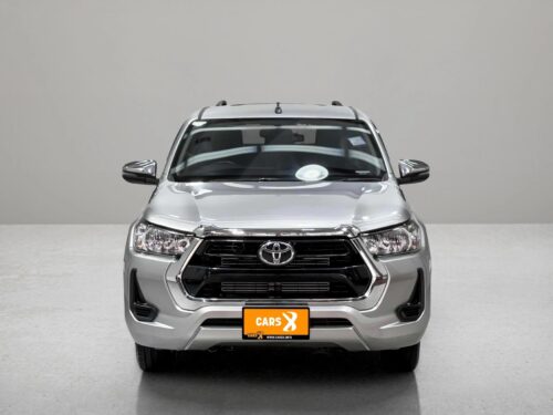 2021-toyota-hilux-revo-2-4-z-edition-mid-1d0032-slide-thumbnail-0
