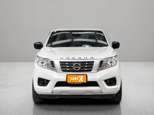 2021-nissan-np300-navara-2-5-s-1p2605-slide-thumbnail-0