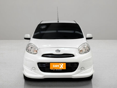 2013-nissan-march-1-2-e-1p2570v-slide-thumbnail-1