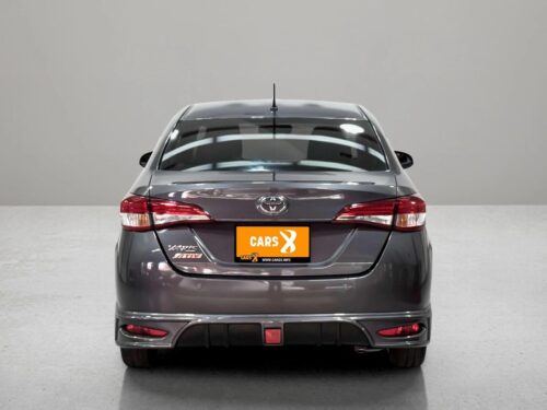 2019-toyota-yaris-ativ-1-2-j-1t0009-slide-thumbnail-1