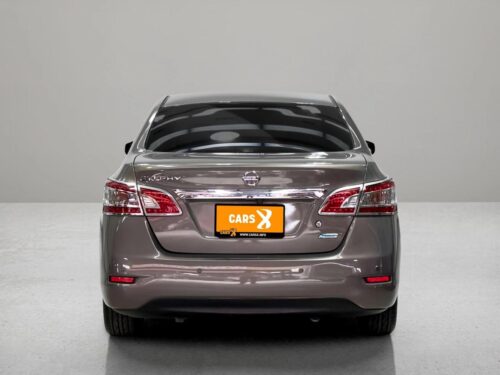 2017-nissan-sylphy-1-6-v-1t0013-slide-thumbnail-1