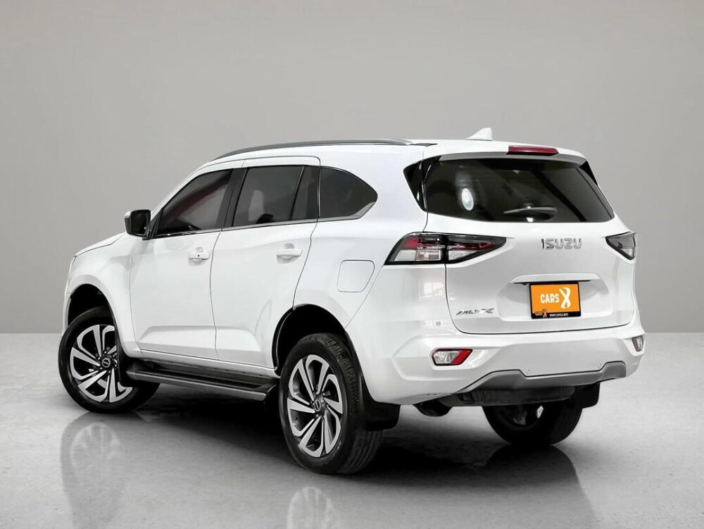 ISUZU MU-X 3.0 ULTIMATE [1N0040] - 3
