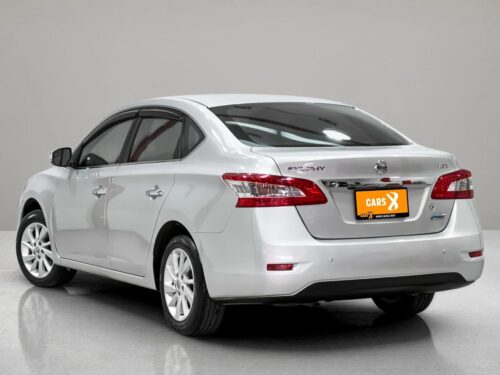 2013-nissan-sylphy-1-8-v-1a0017-slide-thumbnail-2