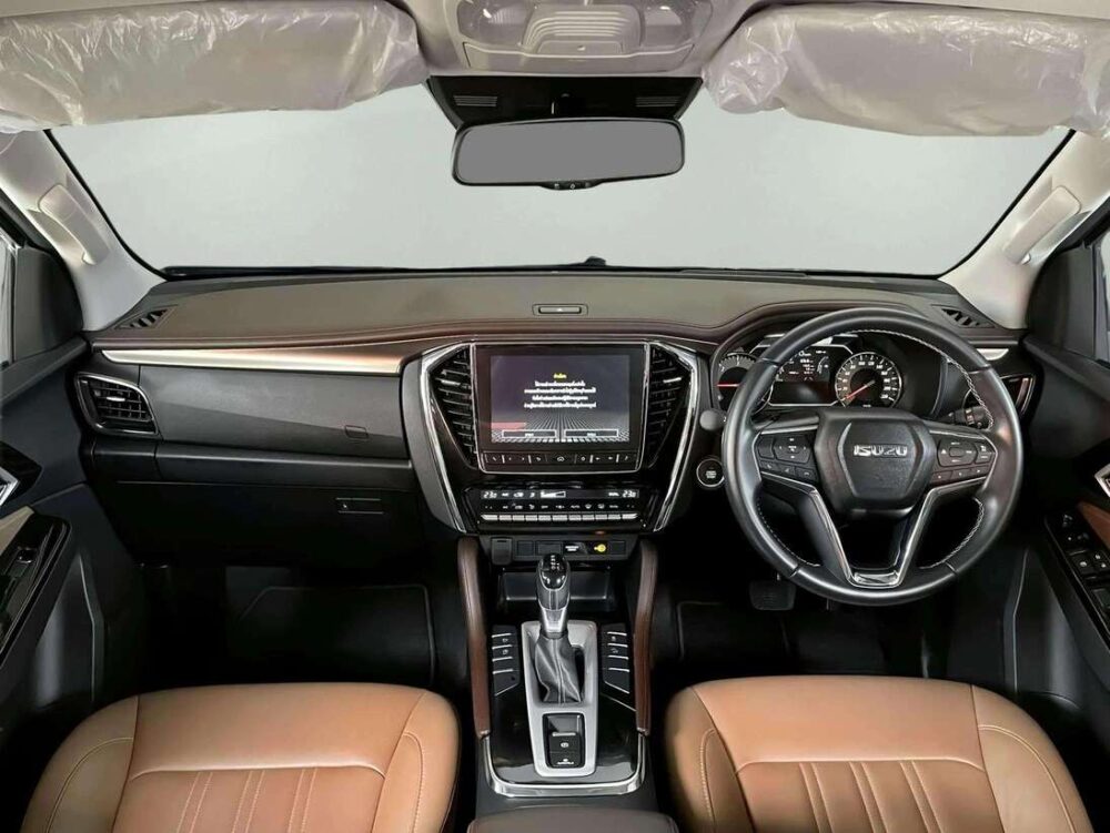 ISUZU MU-X 3.0 ULTIMATE [1N0040] - 4