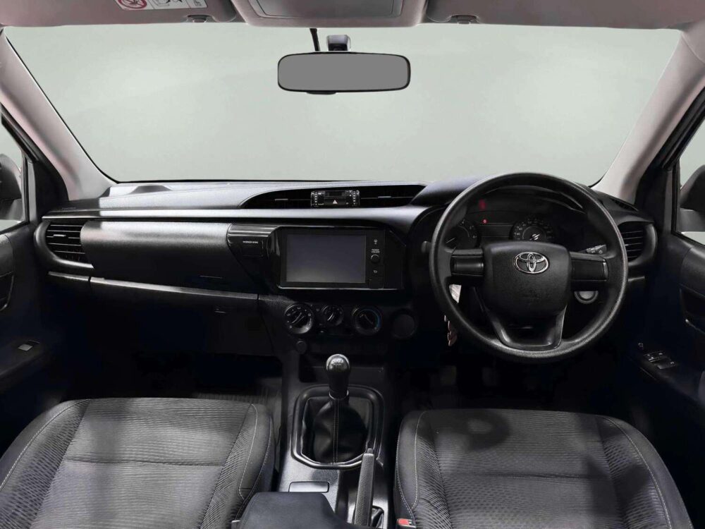 TOYOTA HILUX REVO 2.4 Z EDITION ENTRY [1C0018] - 4