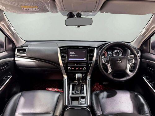 2021-mitsubishi-pajero-sport-2-4-gt-premium-1n0053v-slide-thumbnail-3