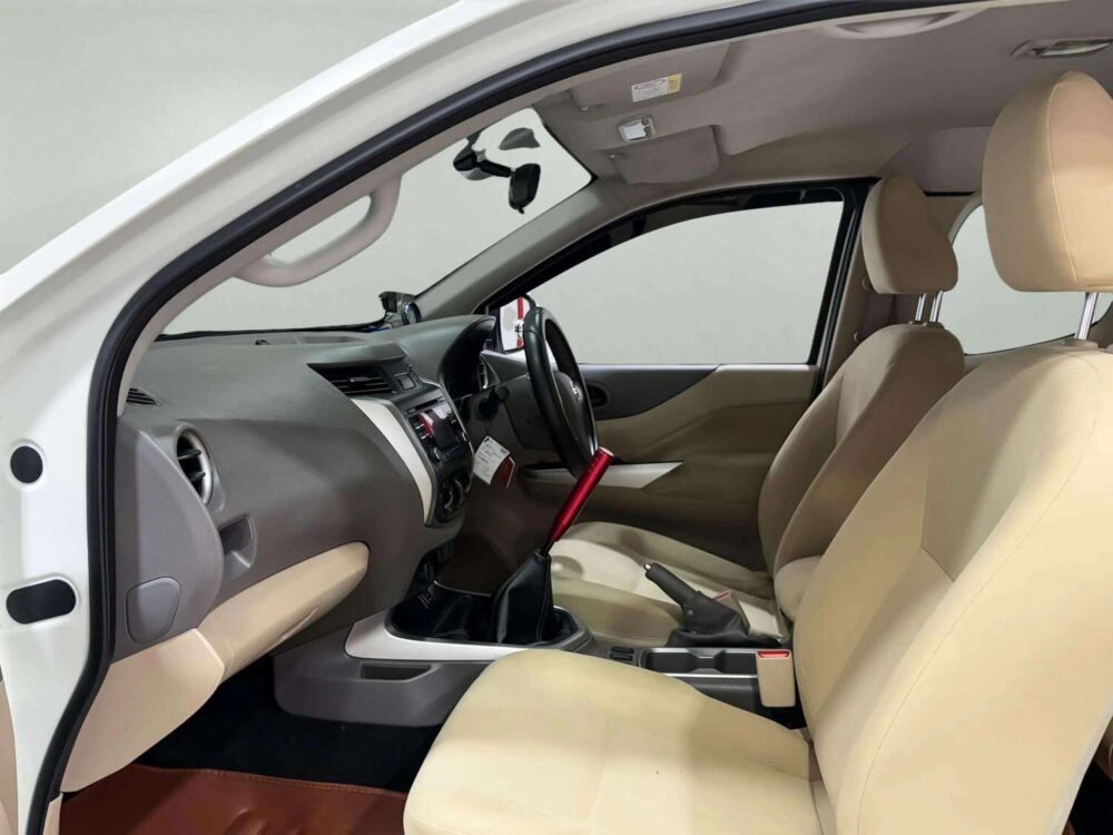 2021 NISSAN NP300 NAVARA 2.5 S [1P2605] - 5