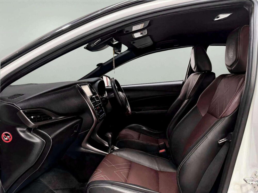 2023 TOYOTA YARIS 1.2 SPORT PREMIUM X-URBAN [1T0007V] - 5