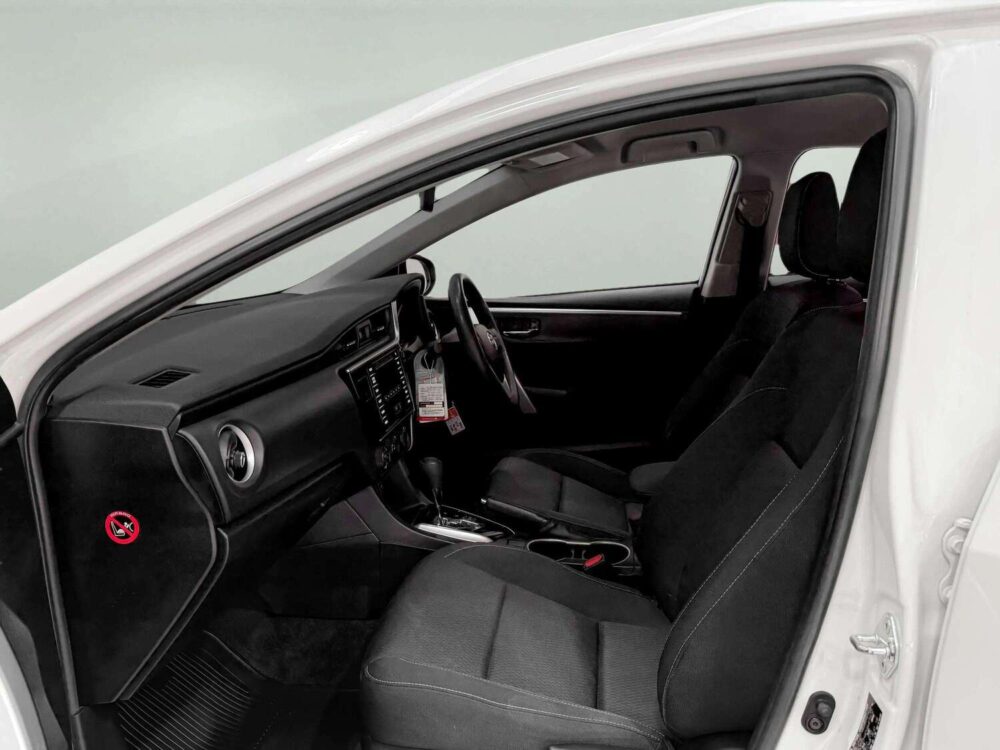 2018 TOYOTA COROLLA ALTIS 1.8 E [1C0050] - 5