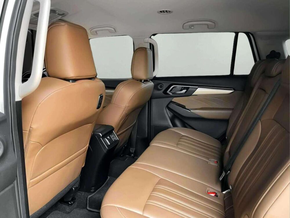 ISUZU MU-X 3.0 ULTIMATE [1N0040] - 6
