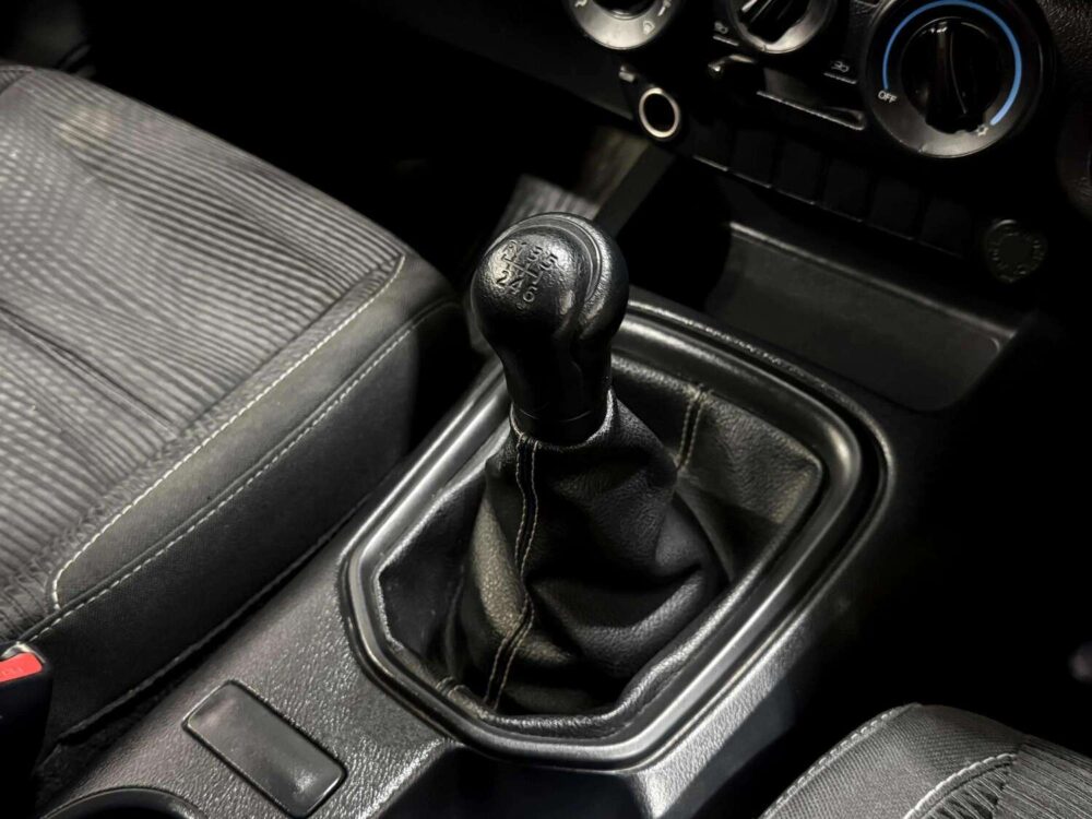 2021 TOYOTA HILUX REVO 2.4 Z EDITION ENTRY [1P2553] - 7