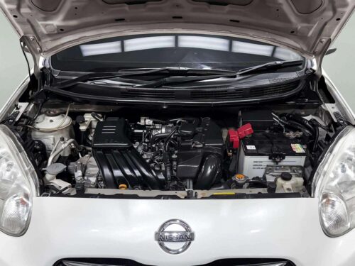 2013-nissan-march-1-2-e-1p2570v-slide-thumbnail-8