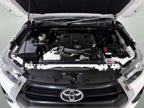 toyota-hilux-revo-2-4-z-edition-entry-1c0018-slide-thumbnail-6