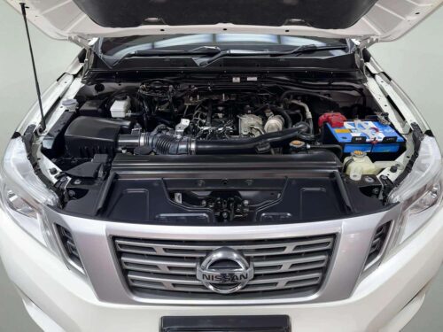 2021-nissan-np300-navara-2-5-s-1p2605-slide-thumbnail-7