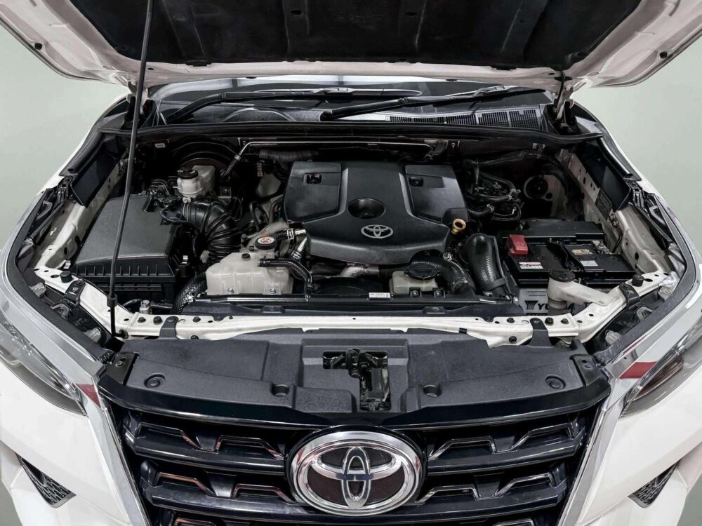 2021 TOYOTA FORTUNER 2.4 V [1D0018] - 7