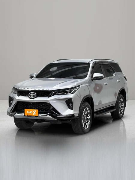 2023 TOYOTA FORTUNER 2.4 V LEADER [1P2571]